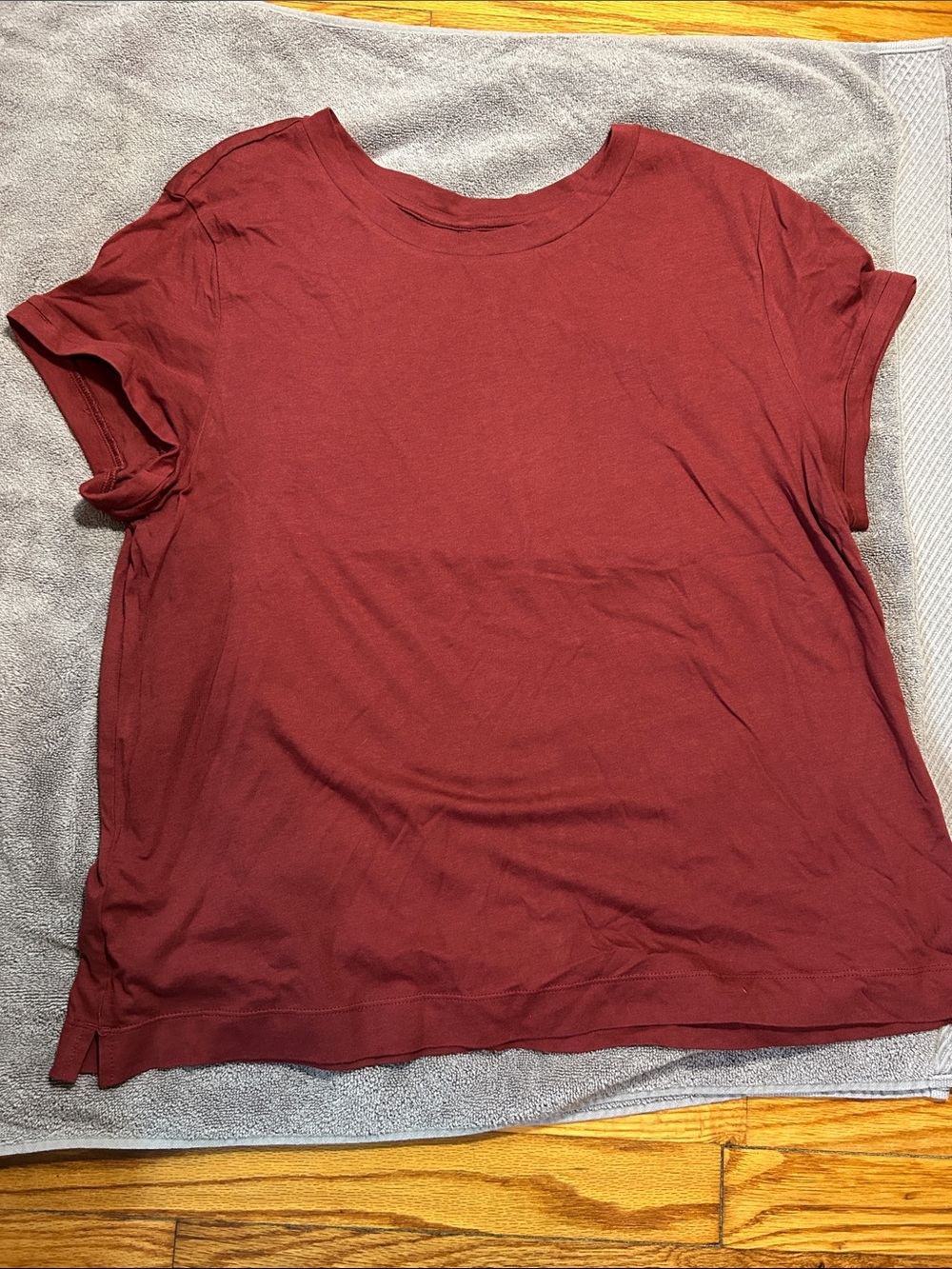 LOFT Short Sleeve Crewneck Tee in Deep Wine